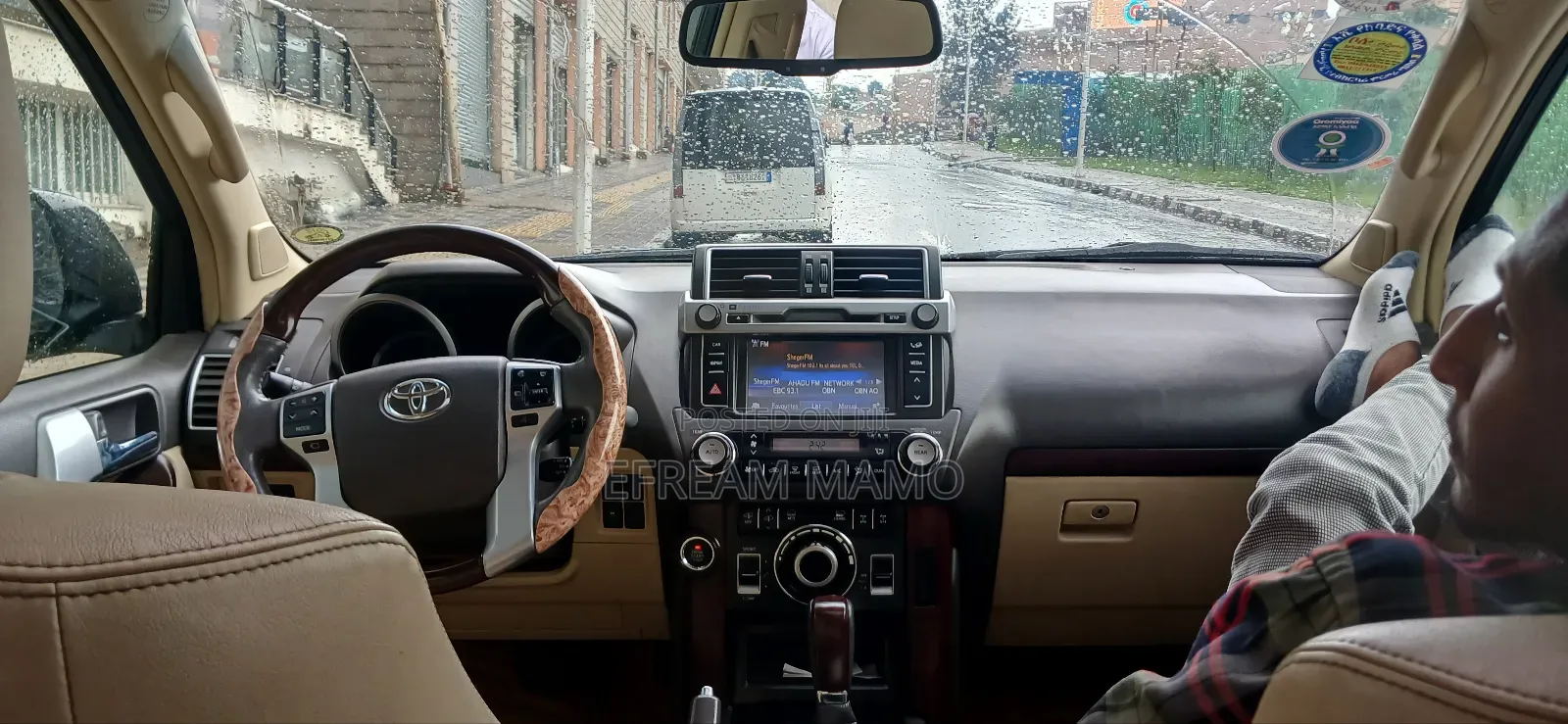 Toyota Land Cruiser 2016 Black