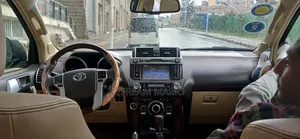 Toyota Land Cruiser 2016 Black