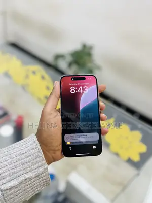 Photo - Apple iPhone 15 128 GB Pink