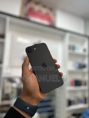 New Apple iPhone 16e 128 GB Black