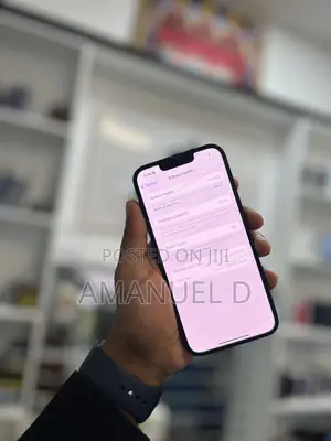 Photo - New Apple iPhone 16e 128 GB Black