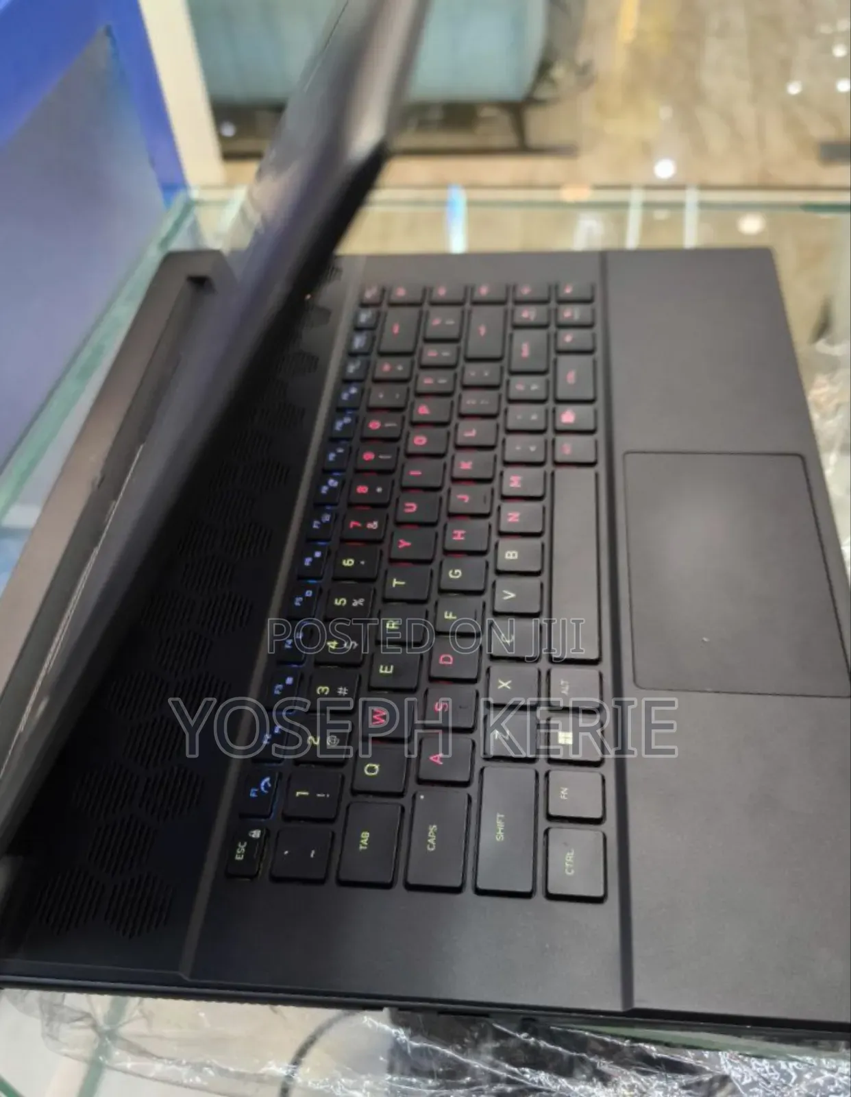 New Laptop Alienware M17x R2 32GB Intel Core I9 SSD 1T