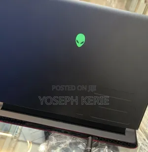 New Laptop Alienware M17x R2 32GB Intel Core I9 SSD 1T