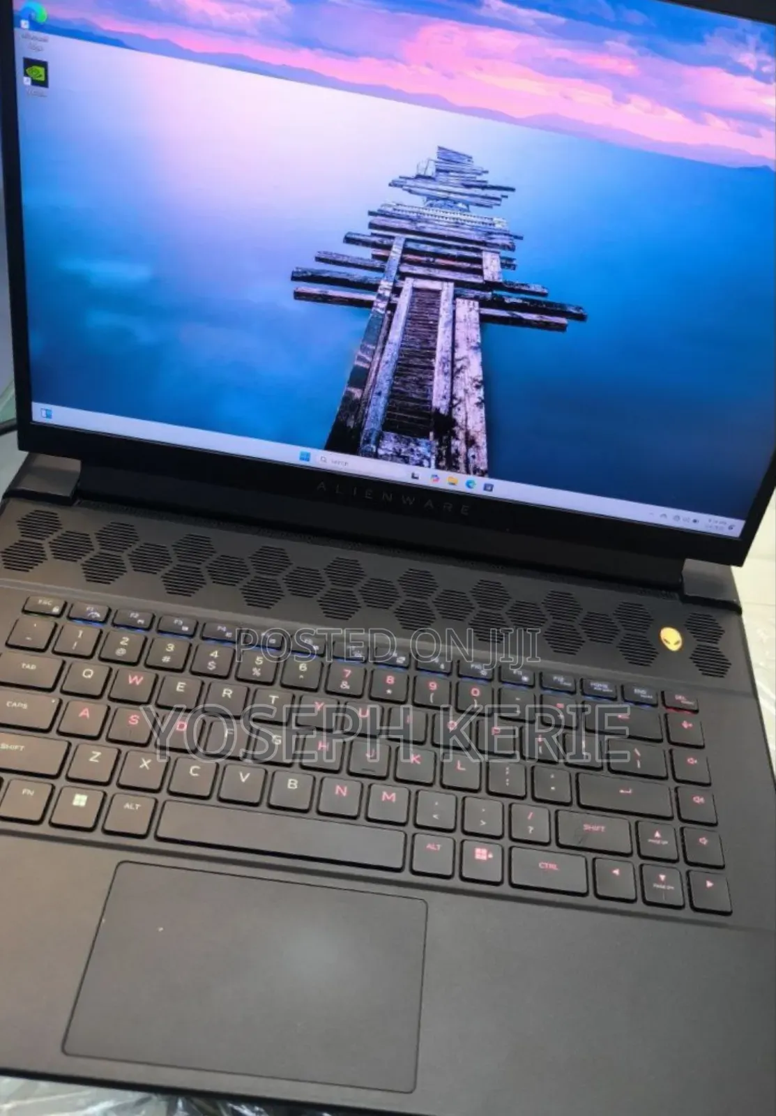 New Laptop Alienware M17x R2 32GB Intel Core I9 SSD 1T