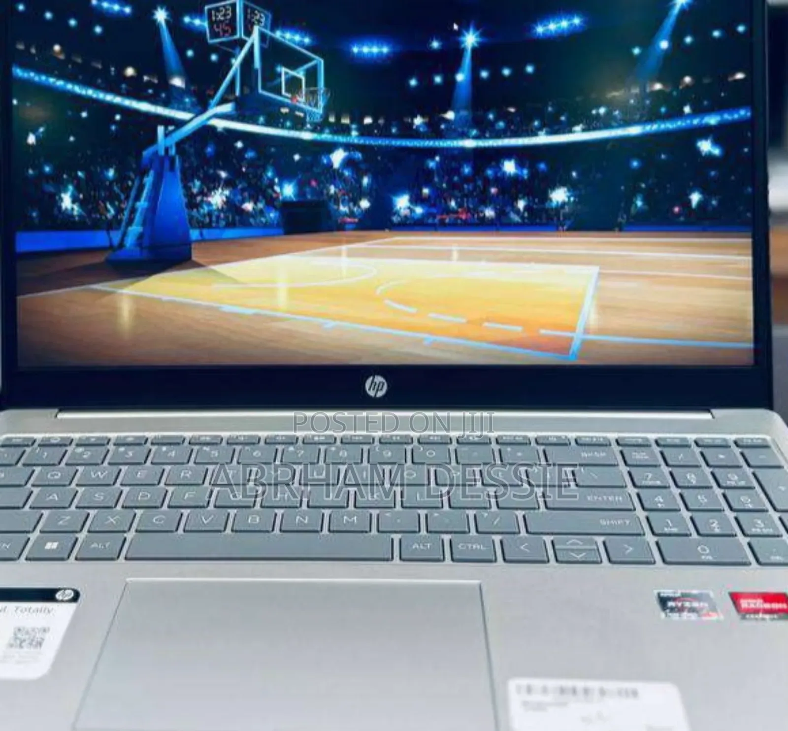 New Laptop HP 8GB AMD Ryzen 5 SSD 512GB