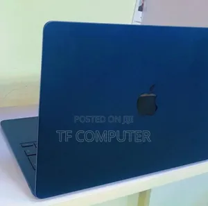 New Laptop Apple MacBook Air 2022 M2 8GB Apple M2 SSD 256GB