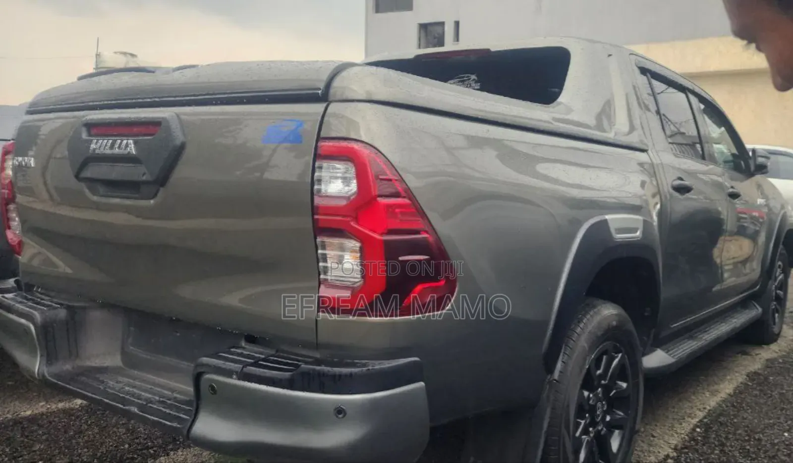 Toyota Hilux 2021 Gray