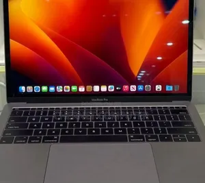 Photo - New Laptop Apple MacBook Pro 16GB Intel Core I5 SSD 512GB