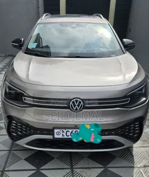 Photo - Volkswagen ID.4 2024 Gray