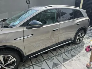 Volkswagen ID.4 2024 Gray