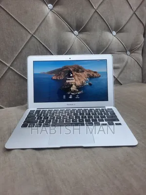 New Laptop Apple MacBook Air 2015 4GB Intel Core I5 SSD 128GB