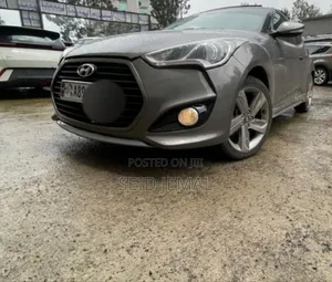 Photo - Hyundai Veloster Automatic 2012 Gray