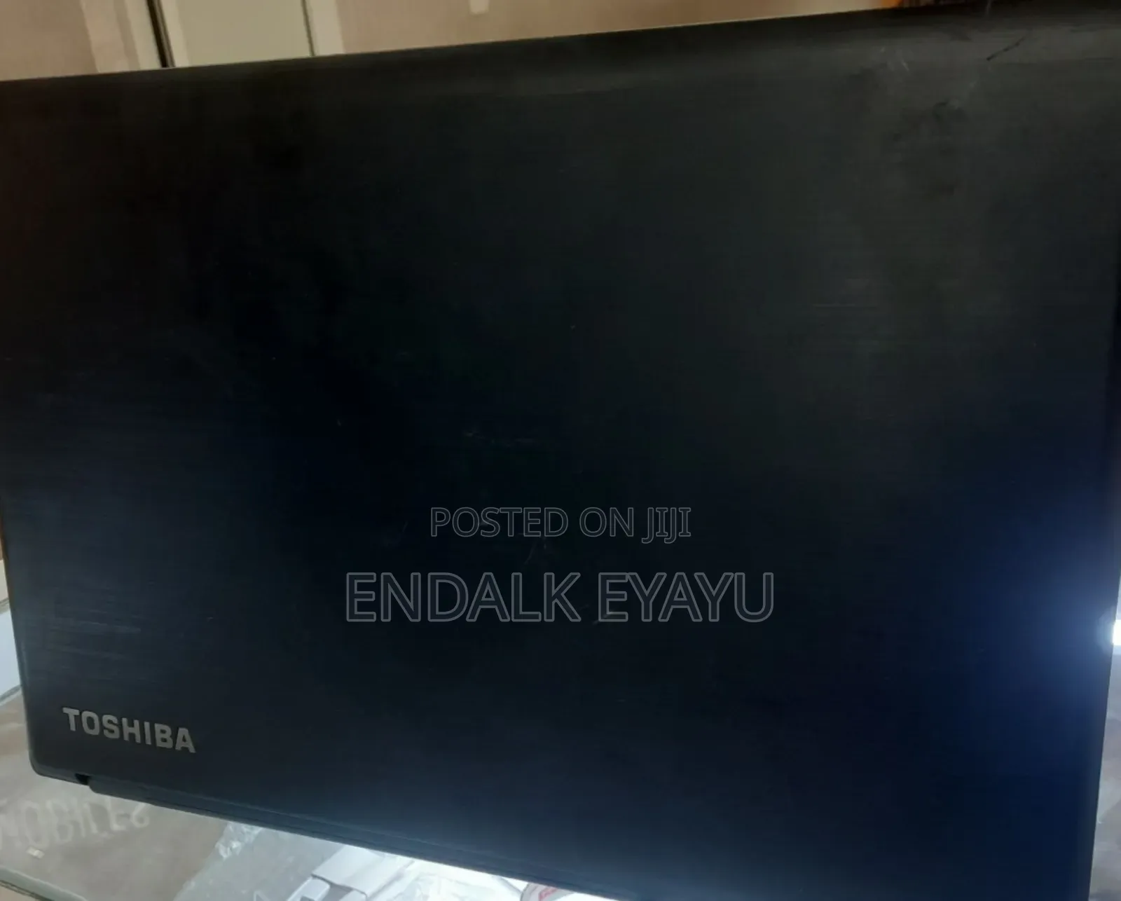 Laptop Toshiba Satellite Pro P300 4GB Intel Core I5 SSD 1T