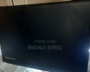 Laptop Toshiba Satellite Pro P300 4GB Intel Core I5 SSD 1T