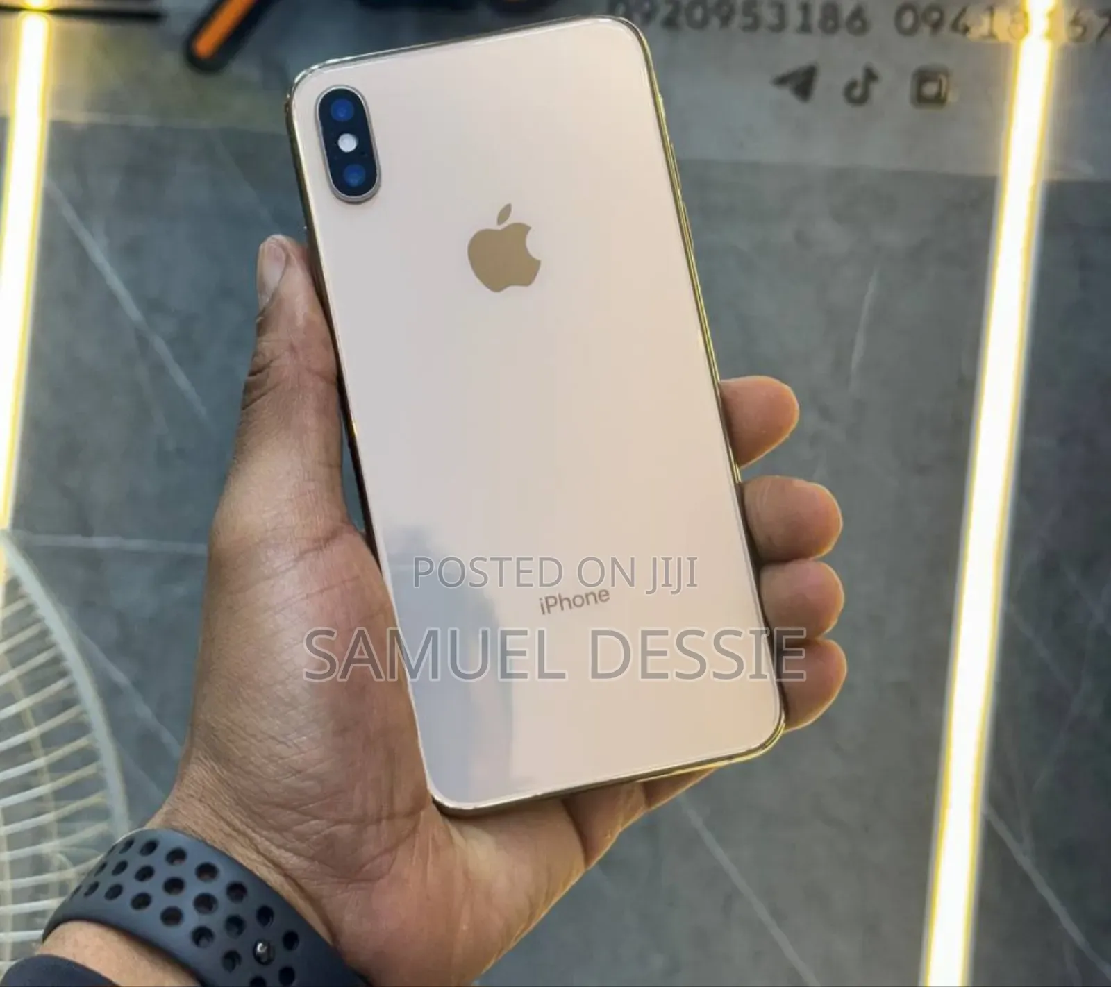 New Apple iPhone XS 256 GB