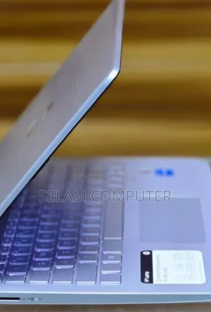 New Laptop HP Stream Notebook 8GB Intel Core I3 SSD 256GB