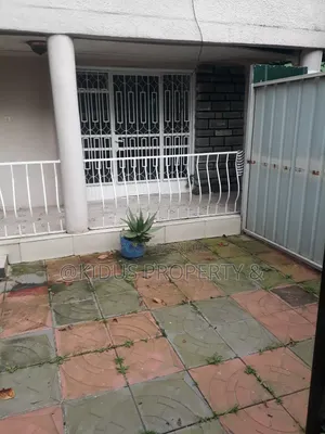 2bdrm House in Bisrate Gebreaele, Nifas Silk-Lafto for rent