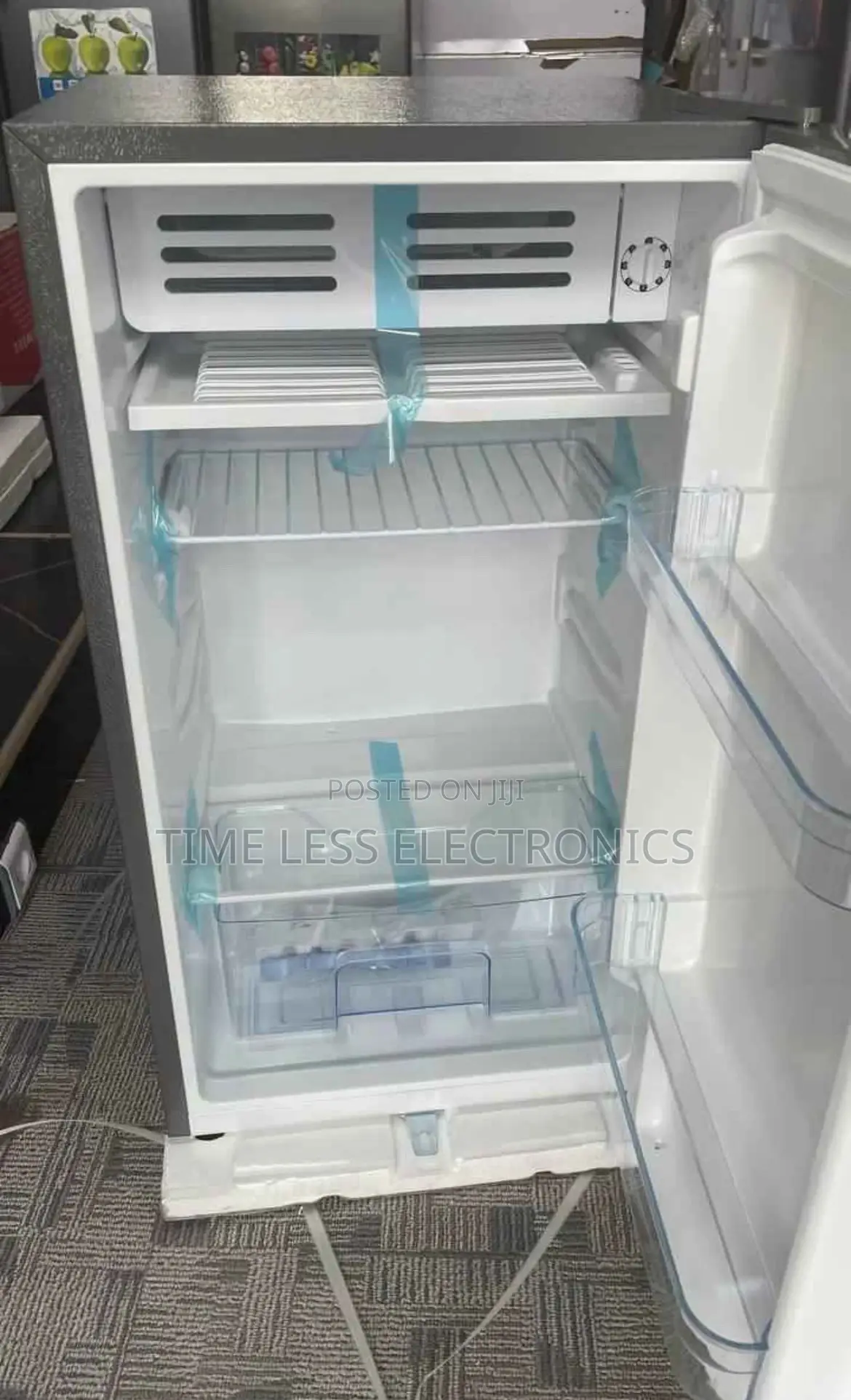 Popular 180l Refrigerator – New Year Discount