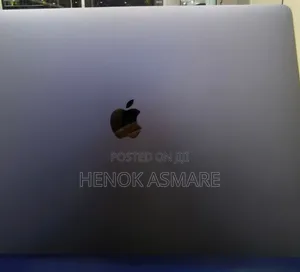 Photo - New Laptop Apple MacBook Pro 2019 16GB Intel Core I9 SSD 1T