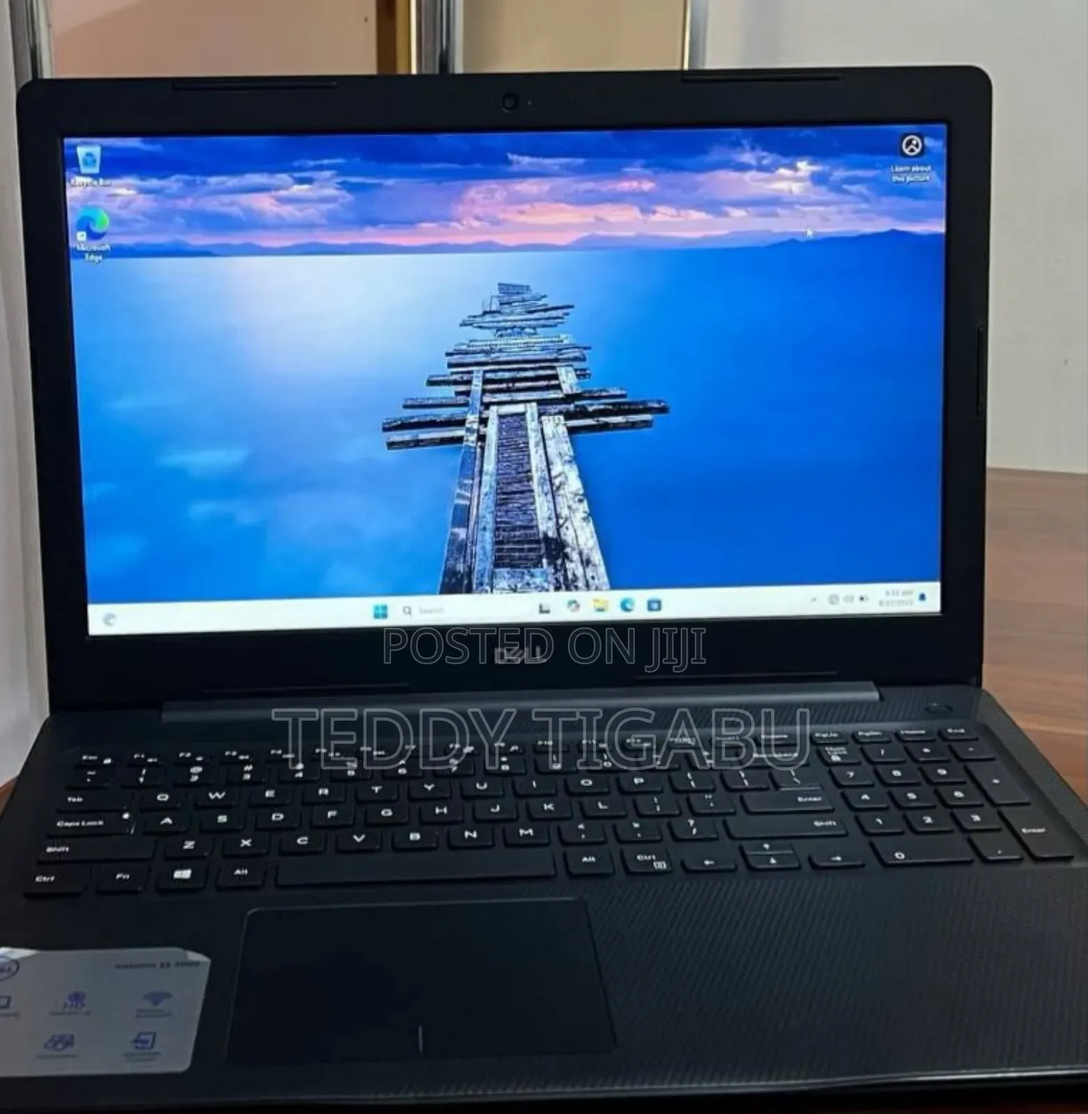 New Laptop Dell Inspiron 15 8GB Intel Core I5 SSD 1T