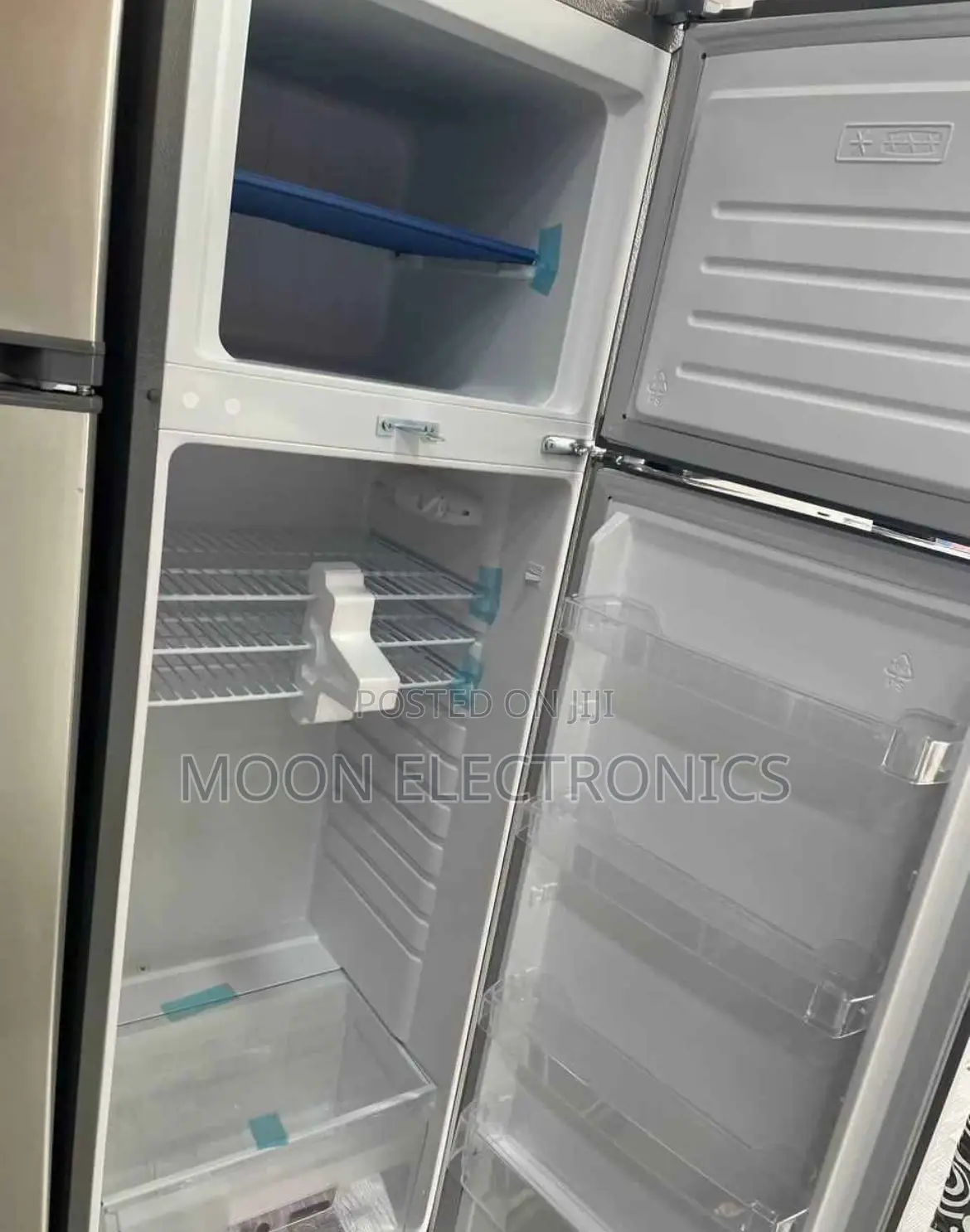 Victory 400 Model Refrigerator – New Year Discount