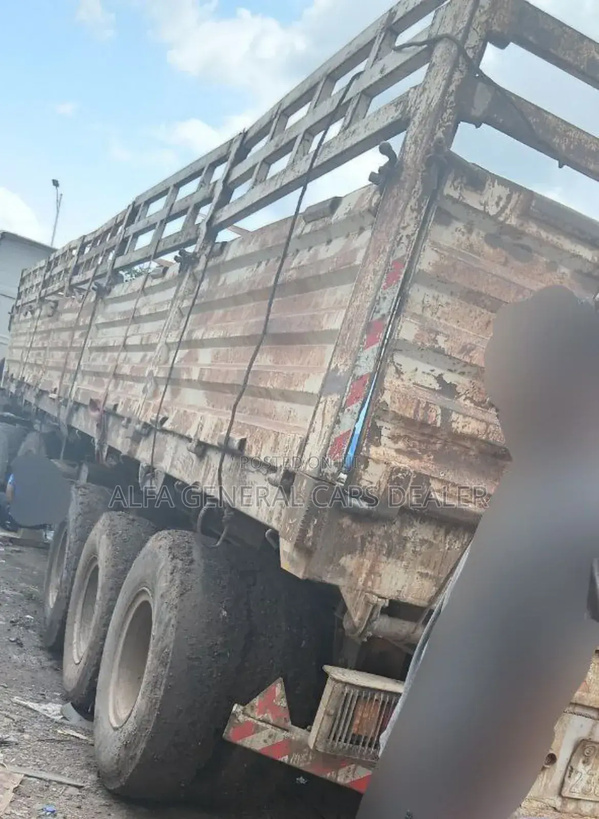 Sino 371hp ሀይቤድ ከነጋሪው •2015 •