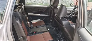 Toyota Veloz 1.5 CVT FWD 2023 Silver