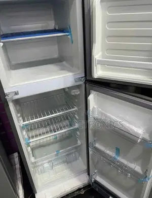 Photo - Frost 220 Model Referigeretor