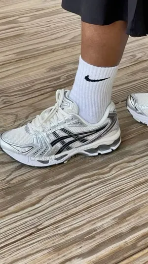 Asics Premium Quality Shoes