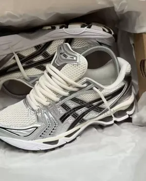 Asics Premium Quality Shoes
