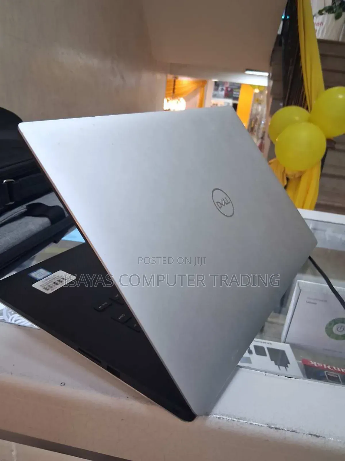 New Laptop Dell Inspiron 15 16GB Intel Core I7 HDD+SSD 512GB