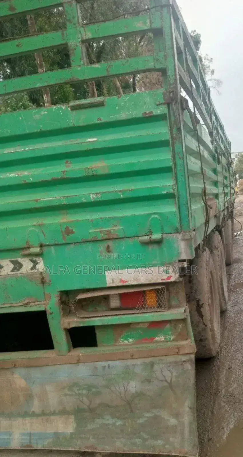 • ዱባይ ተሳቢ•2015•21 ሽ ታርሃ•60% ጎማ•