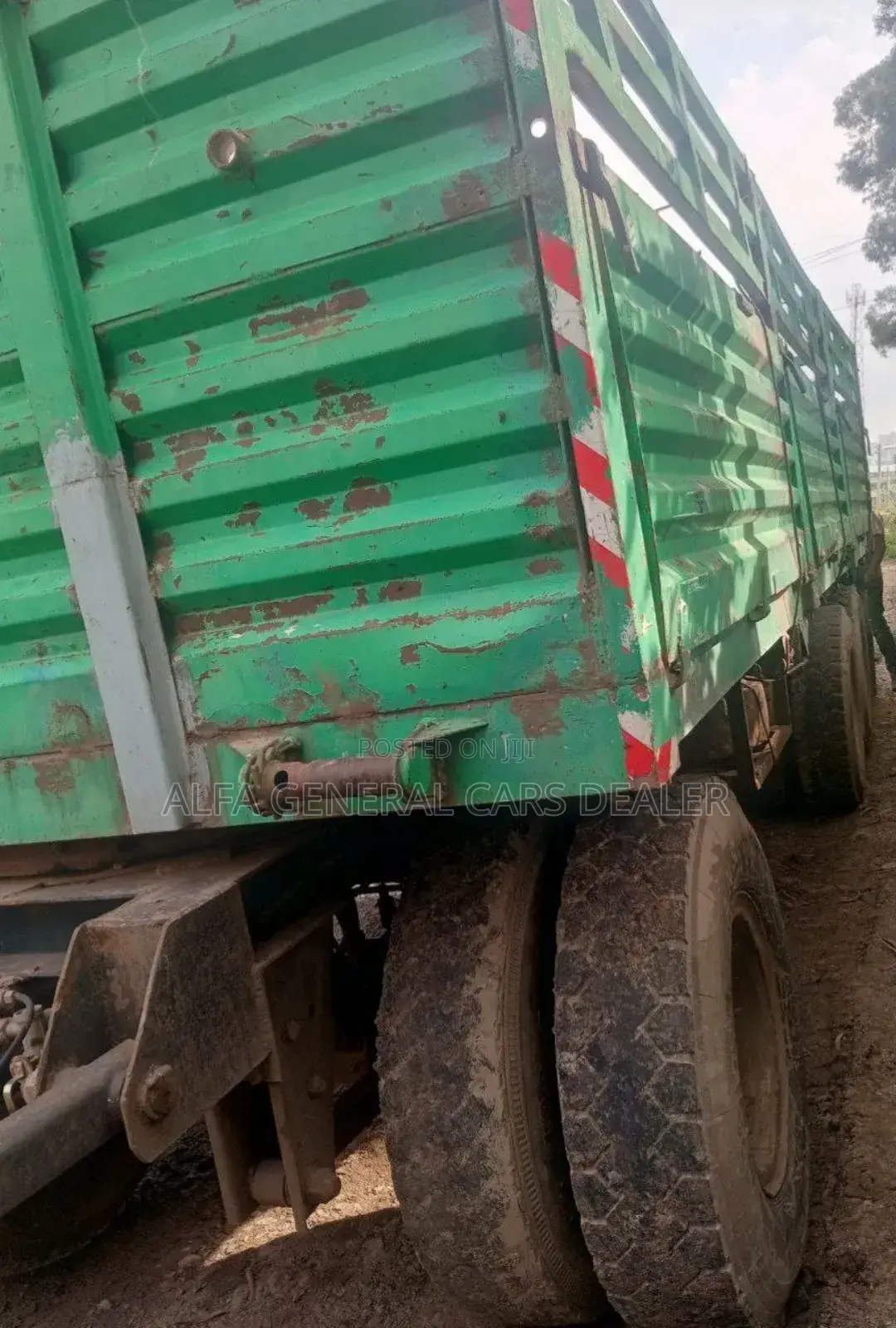 • ዱባይ ተሳቢ•2015•21 ሽ ታርሃ•60% ጎማ•