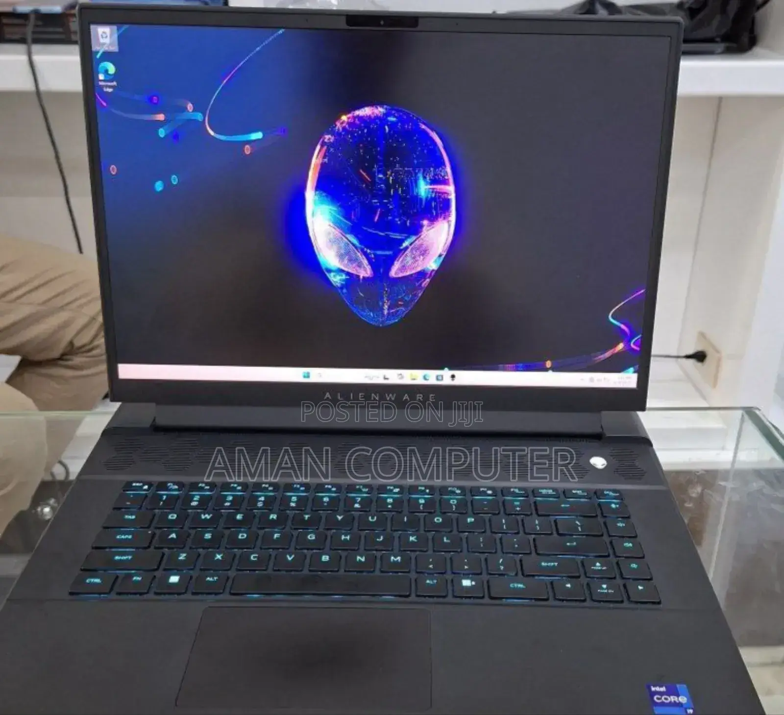 New Laptop Dell Alienware M16 16GB Intel Core I9 SSD 1T