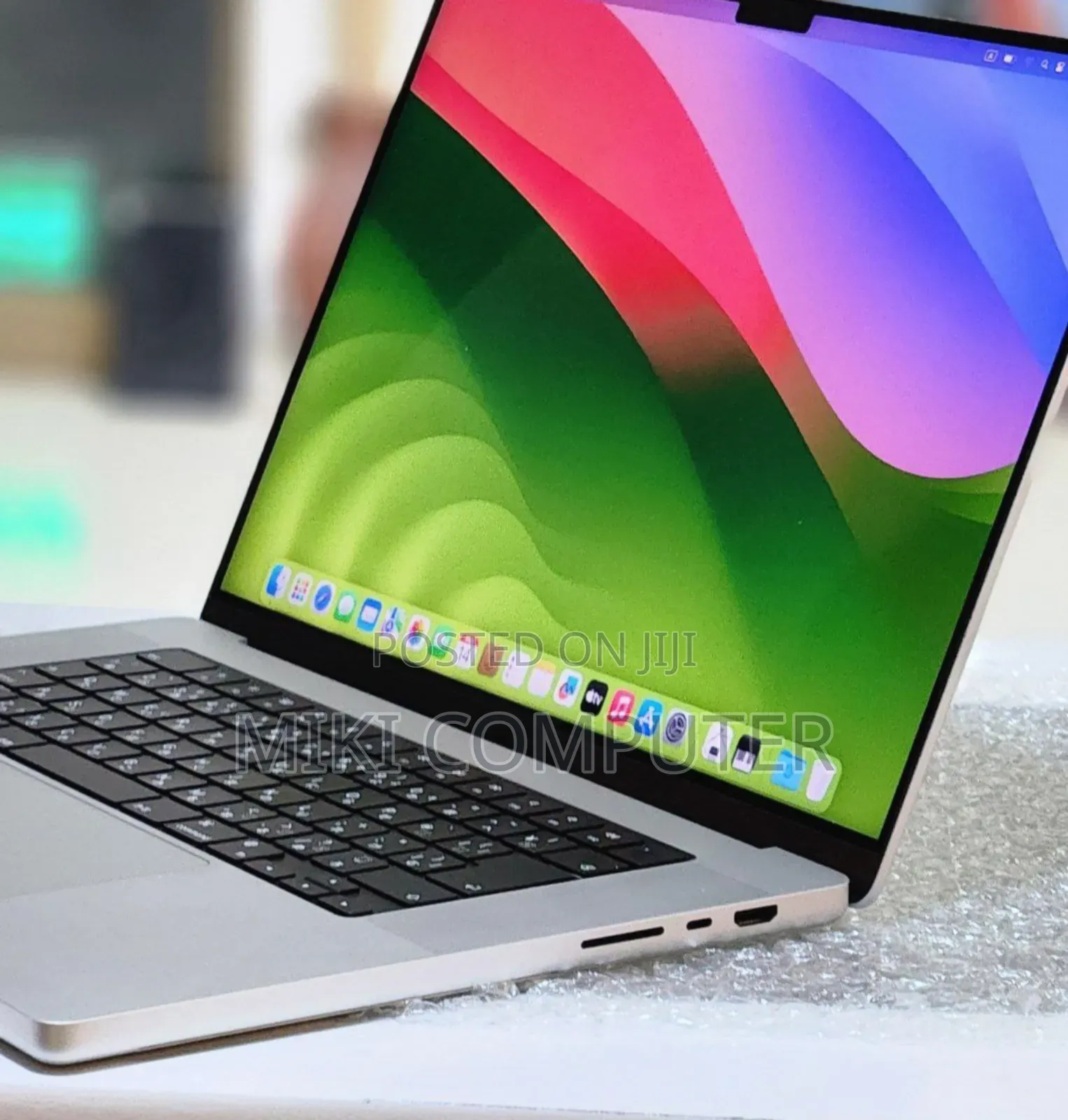 New Laptop Apple MacBook Pro M1 32GB Intel SSD 512GB