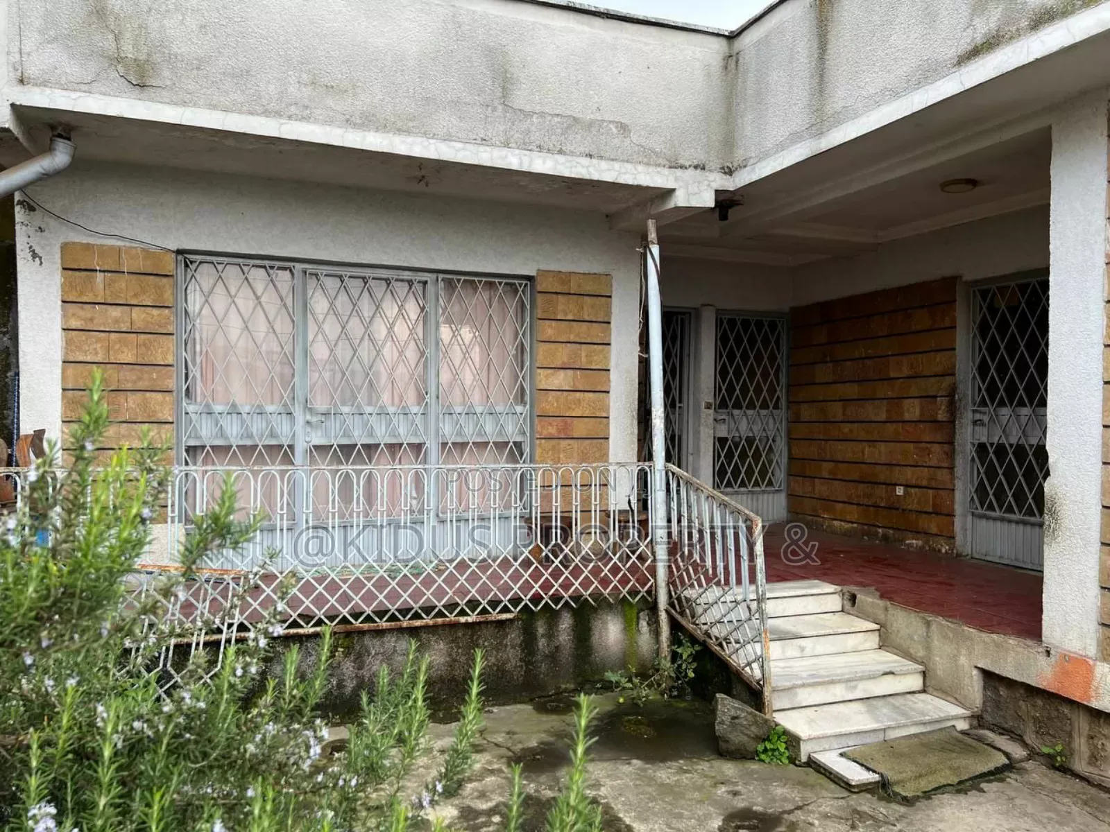 3bdrm House in Ayer Tena(አየር ጤና), Nifas Silk-Lafto for sale
