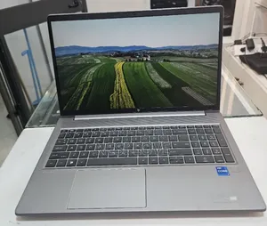 Photo - New Laptop HP ZBook 15 32GB Intel Core I7 SSD 512GB