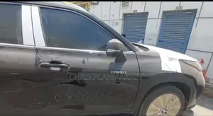 Photo - Toyota Highlander Hybrid 2024 Gray