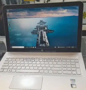 New Laptop HP Envy X360 8GB Intel Core I5 SSD 128GB