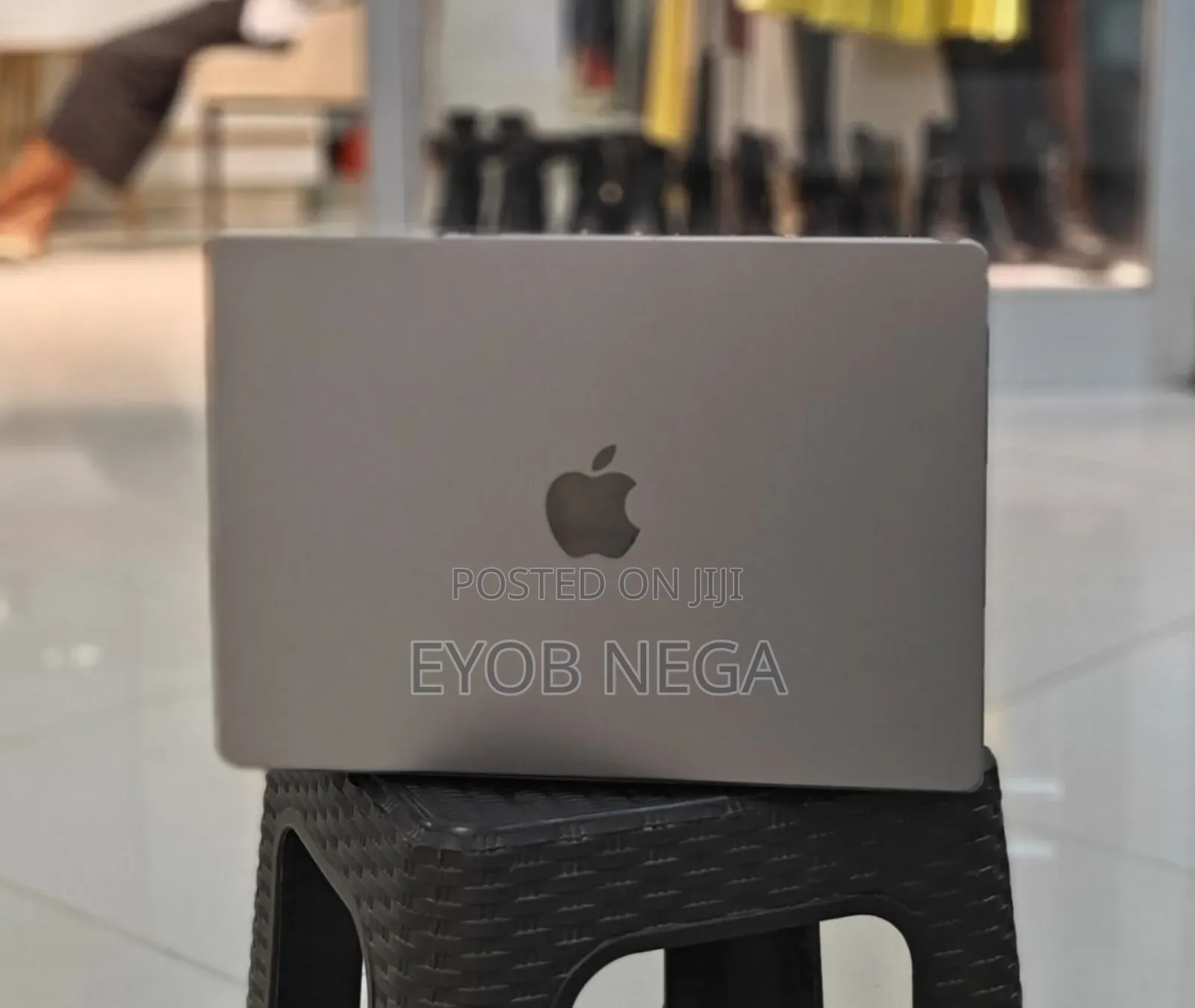 New Laptop Apple MacBook Pro M1 16GB Apple M1 Pro SSD 1T