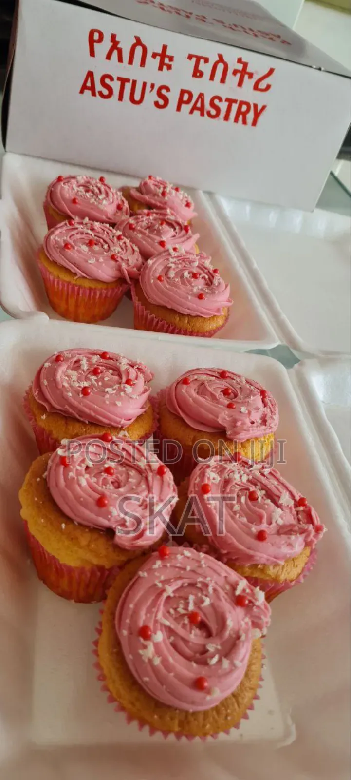 Custrad and Chocolate Custrad Cake for Order