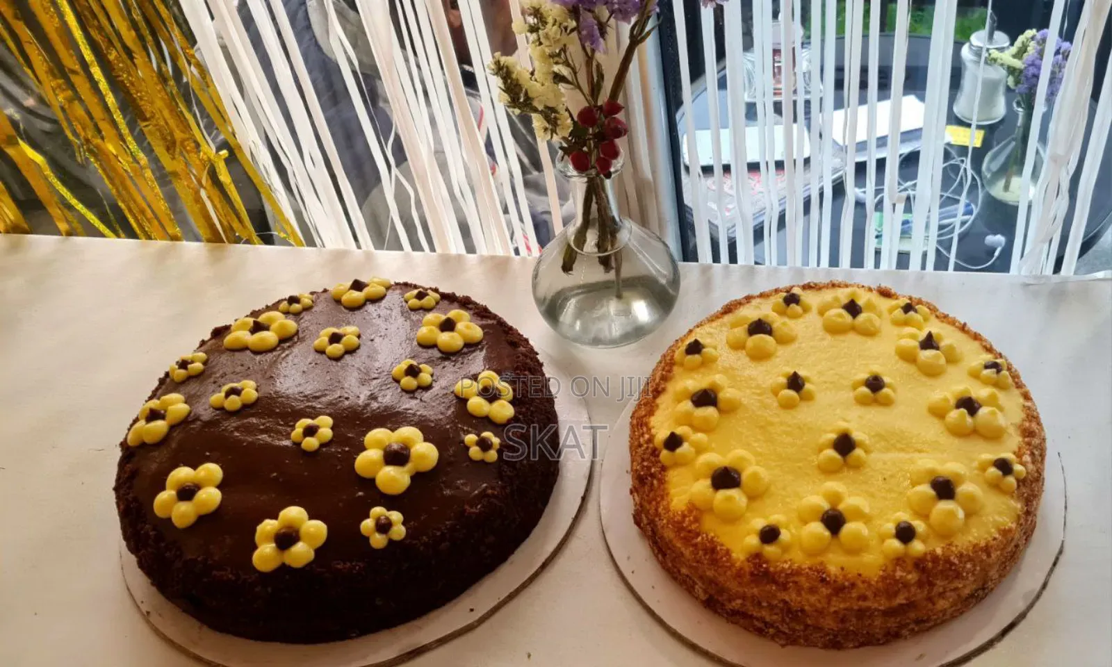 Custrad and Chocolate Custrad Cake for Order