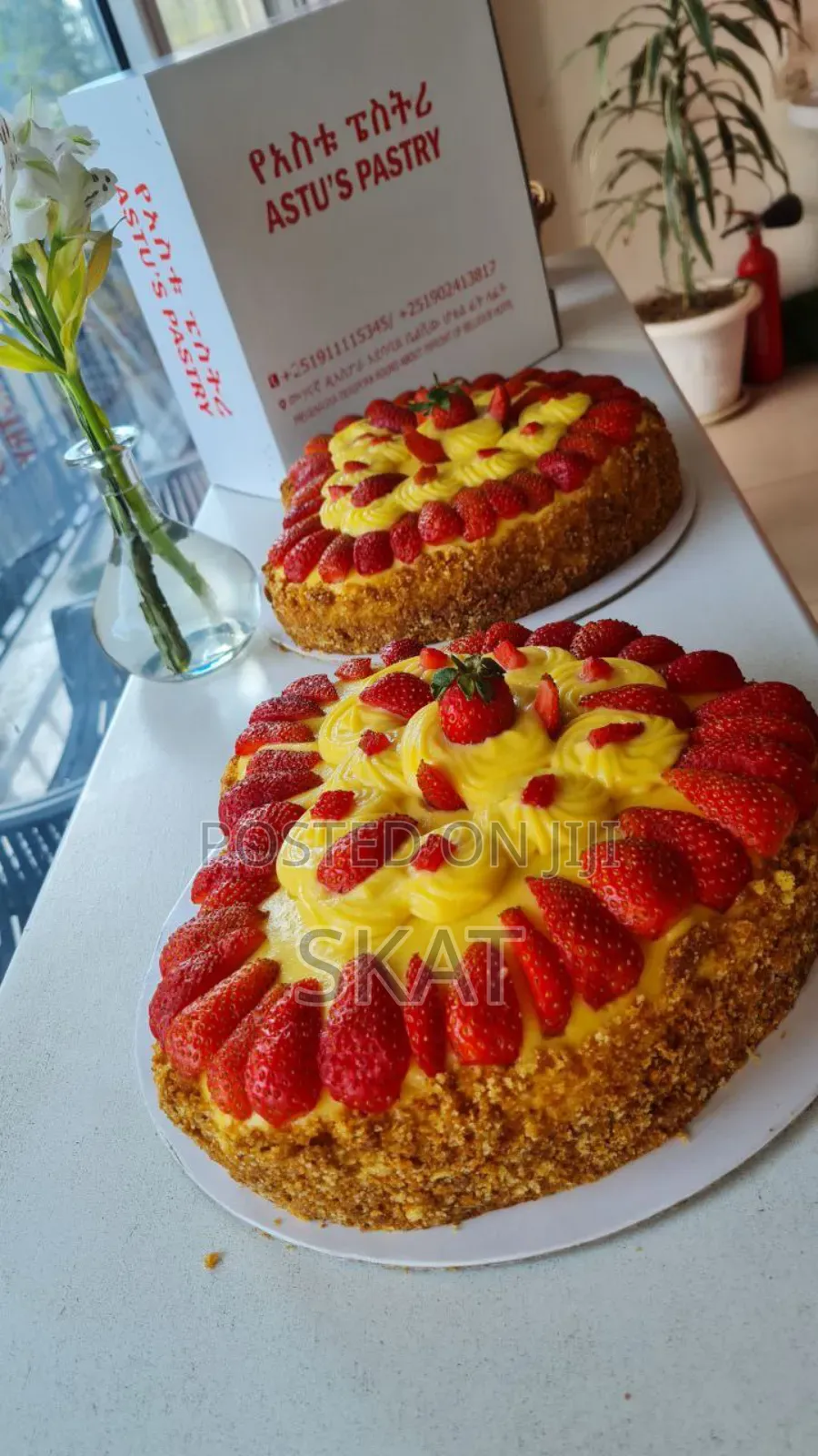 Custrad and Chocolate Custrad Cake for Order