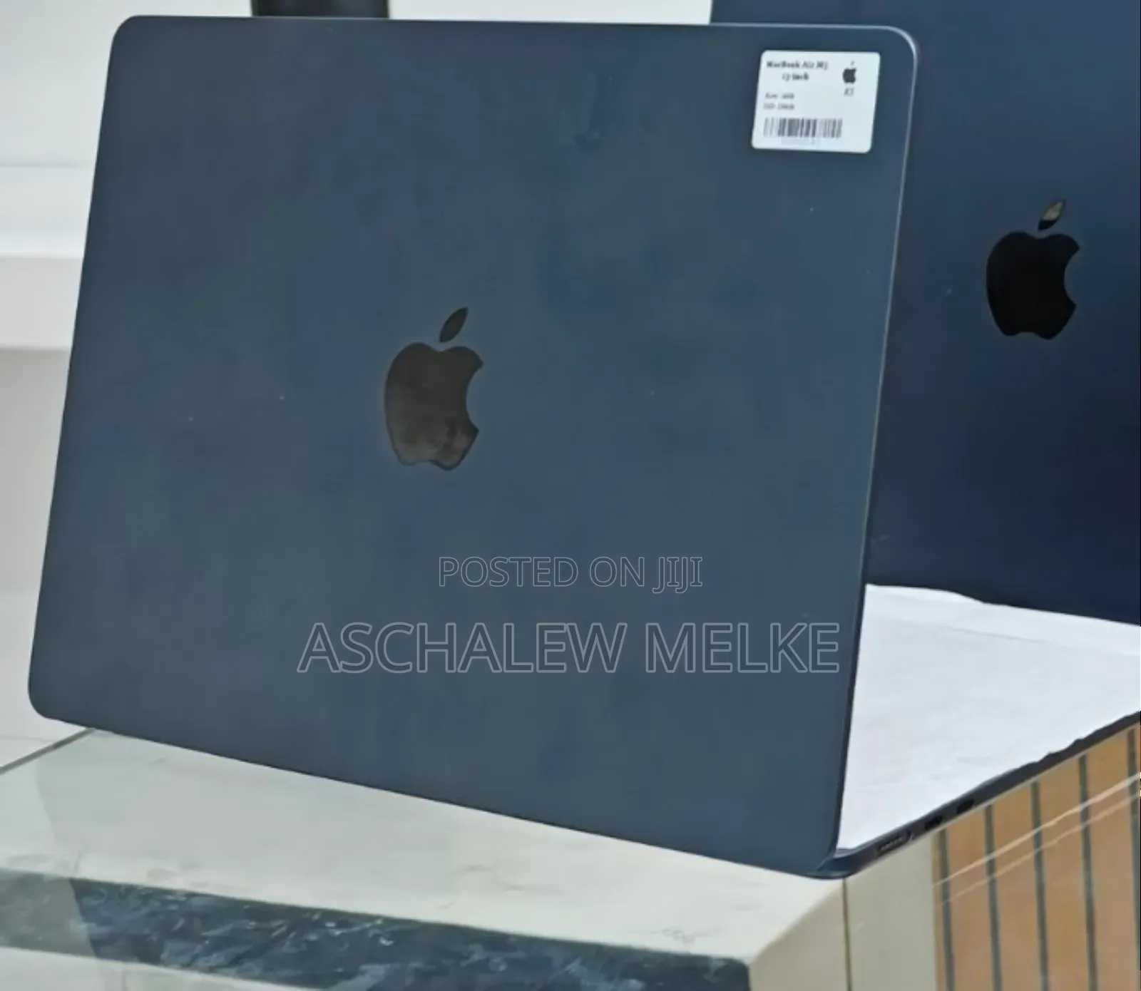 New Laptop Apple MacBook Air 2025 M4 13-Inch 16GB Apple M4 SSD 256GB