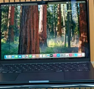 Photo - New Laptop Apple MacBook Air 2024 M3 13-Inch 16GB Apple M3 SSD 256GB