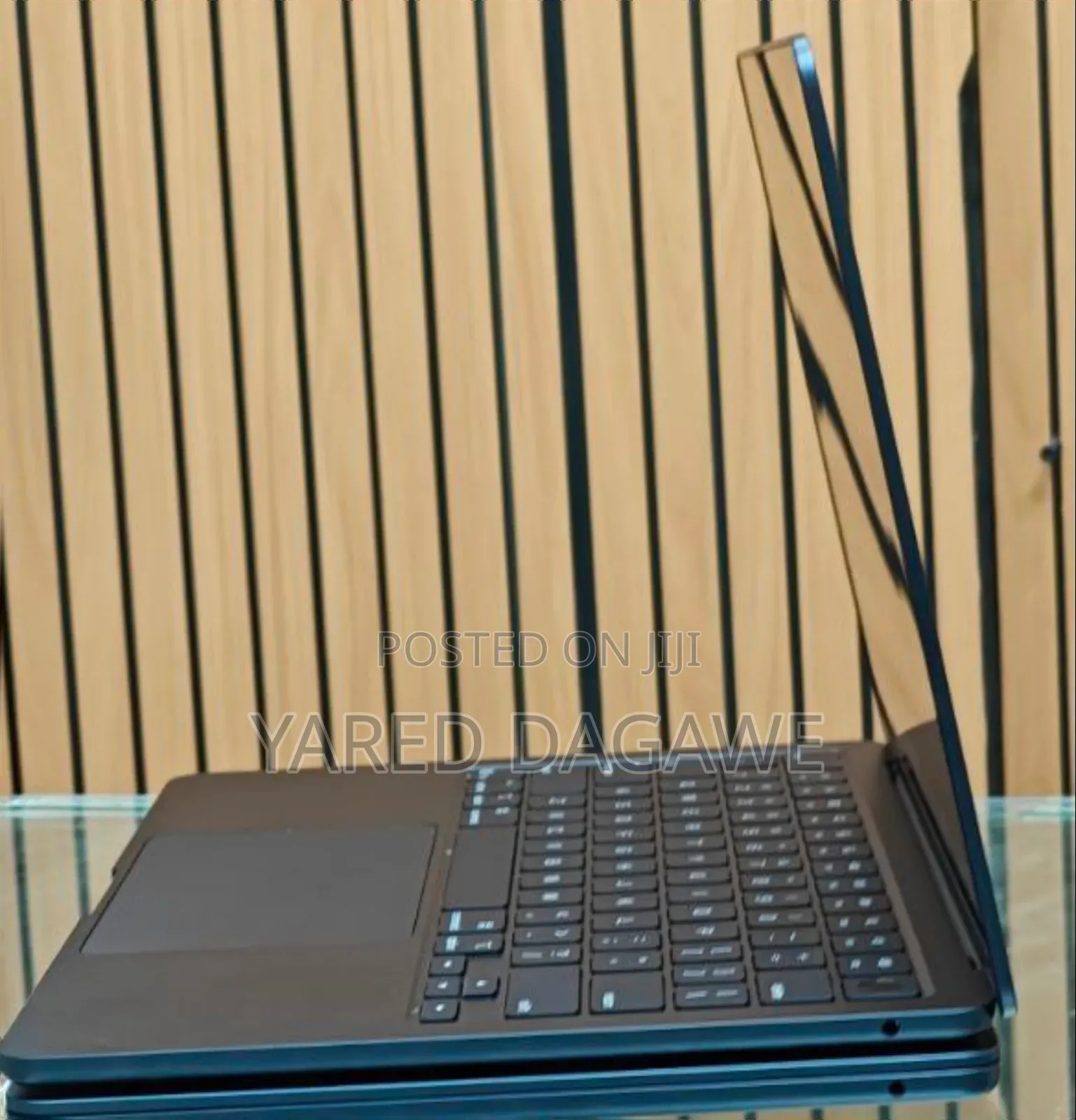 New Laptop Apple MacBook Air 2024 M3 13-Inch 16GB Apple M3 SSD 256GB