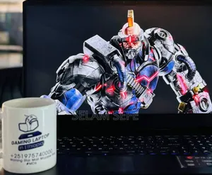 New Laptop MSI 16GB Intel Core I7 SSD 512GB