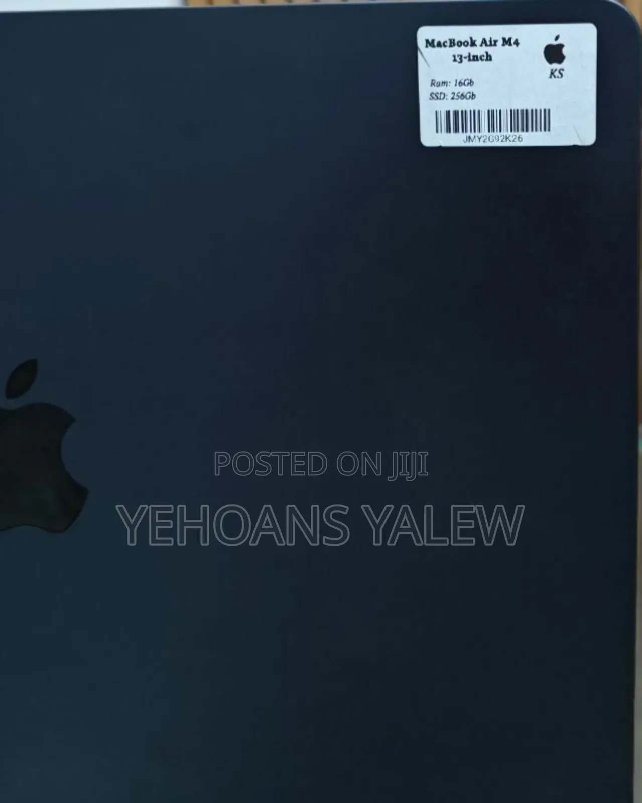 New Laptop Apple MacBook Air 2025 M4 13-Inch 16GB Apple M4 SSD 256GB