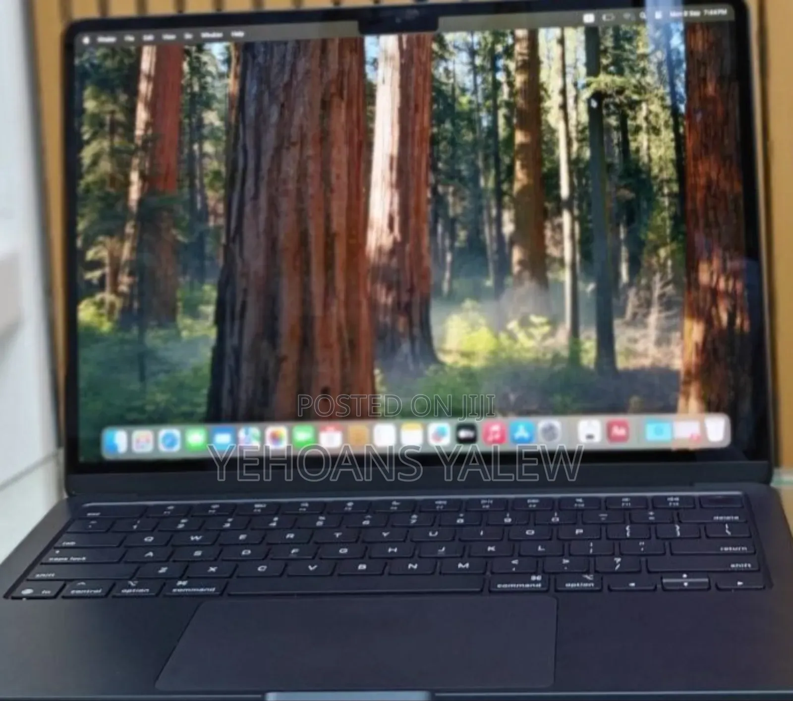 New Laptop Apple MacBook Air 2024 M3 13-Inch 16GB Apple M3 SSD 256GB