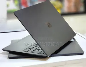 New Laptop Microsoft Surface 16GB Intel Core I5 SSD 512GB